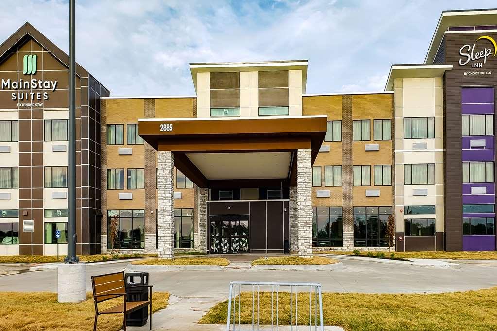 Mainstay Suites Waukee-West Des Moines Buitenkant foto