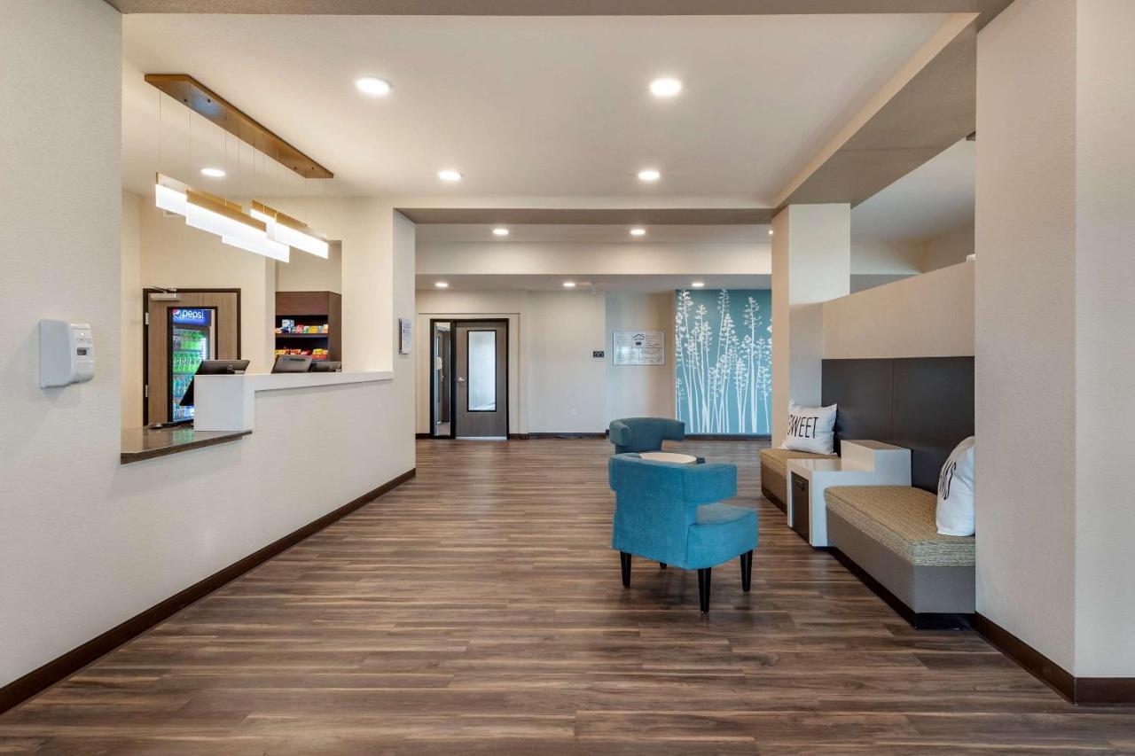 Mainstay Suites Waukee-West Des Moines Buitenkant foto