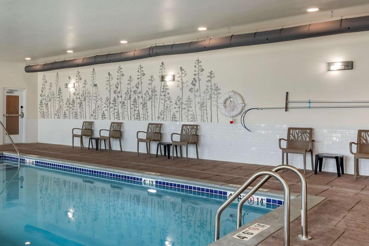 Mainstay Suites Waukee-West Des Moines Buitenkant foto